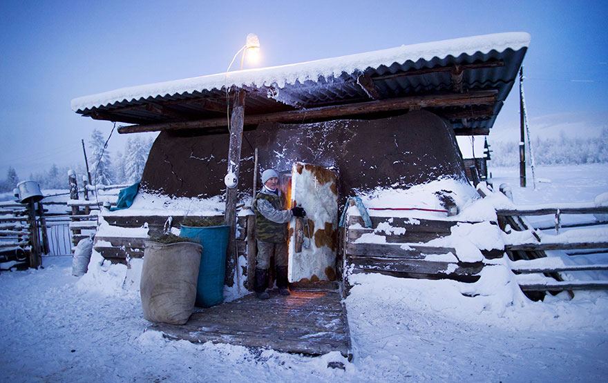 coldest-village-oymyakon-russia-amos-chaple-11