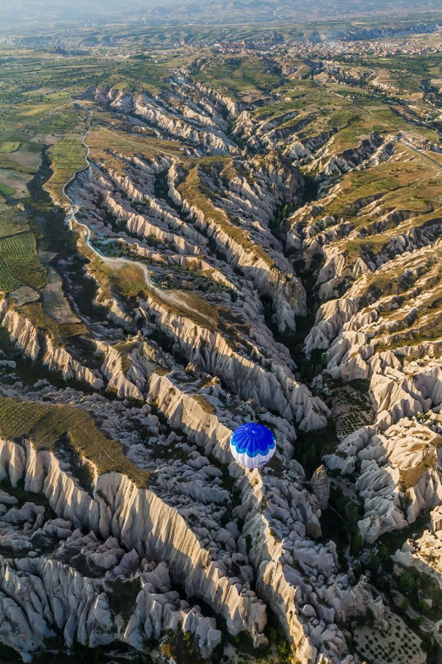 23-Meskendir-Valley-Turkey-The-Most-Amazing-High-Resolution-Aerial-Photos-From-Around-The-World