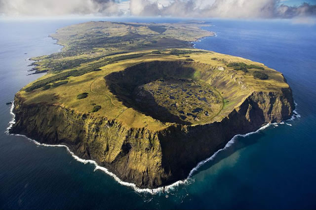 5-Easter-Island-Chile-The-Most-Amazing-High-Resolution-Aerial-Photos-From-Around-The-World