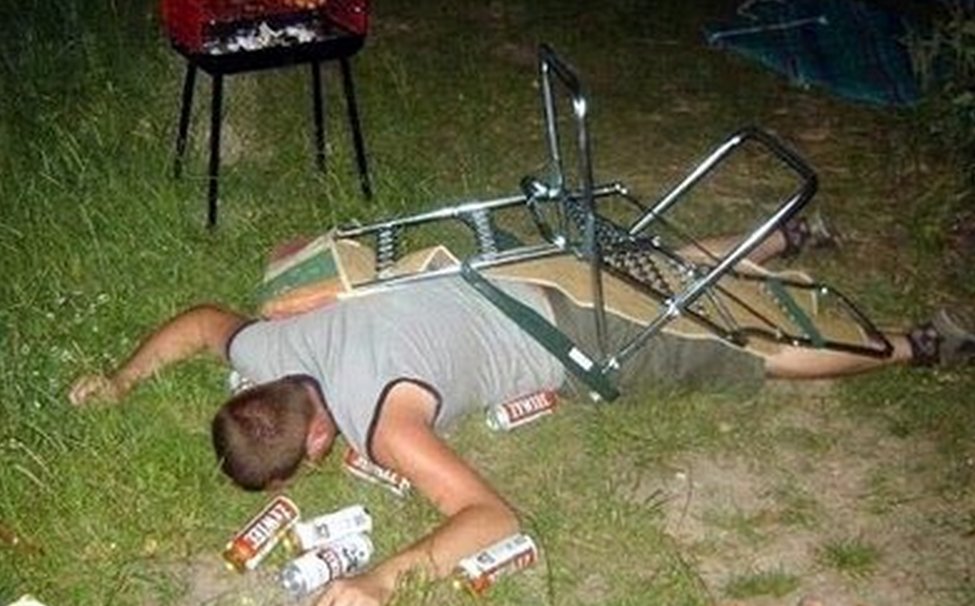 20-of-the-funniest-photos-of-drunk-people-1