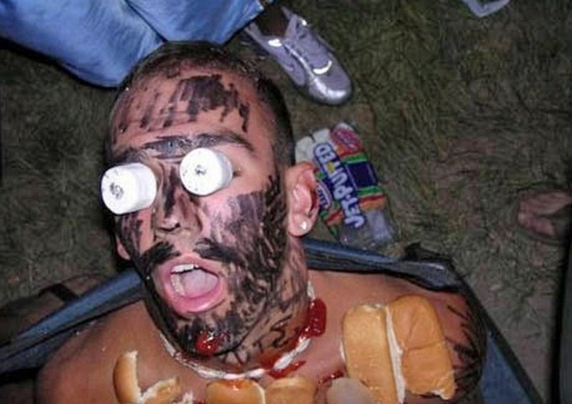 20-of-the-funniest-photos-of-drunk-people-18