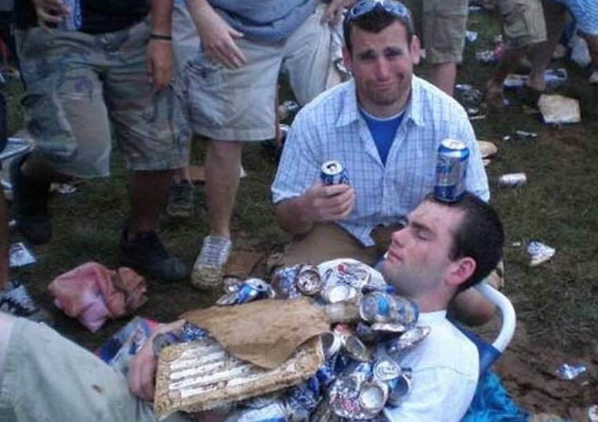 20-of-the-funniest-photos-of-drunk-people-4