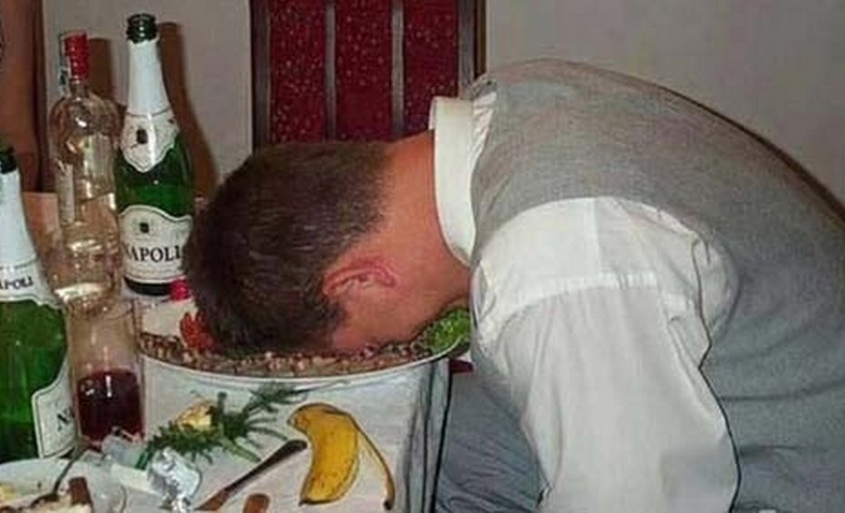 20-of-the-funniest-photos-of-drunk-people-5