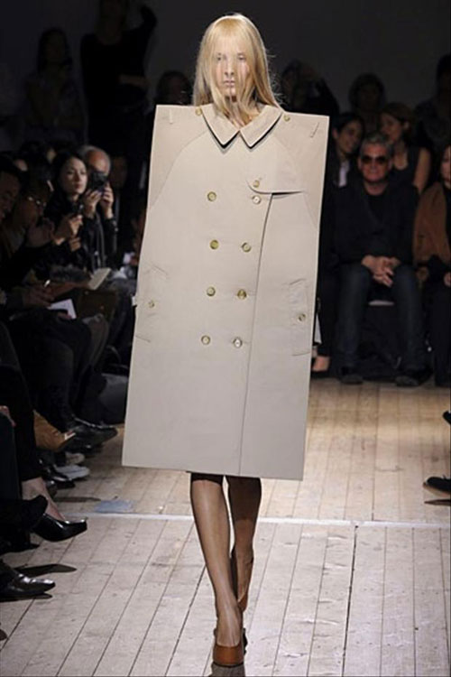 weird-and-crazy-fashion-design-on-runway