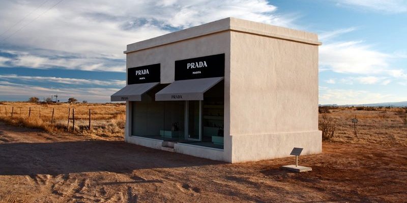 10-of-the-most-bizarre-tourist-attractions-in-the-world-8