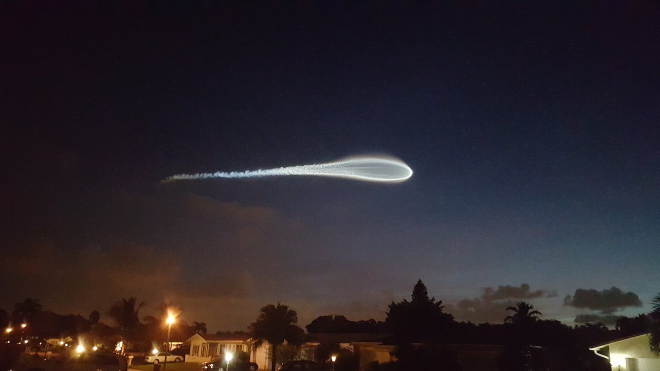 10-ufo-encounters-reported-by-commercial-airline-pilots-3