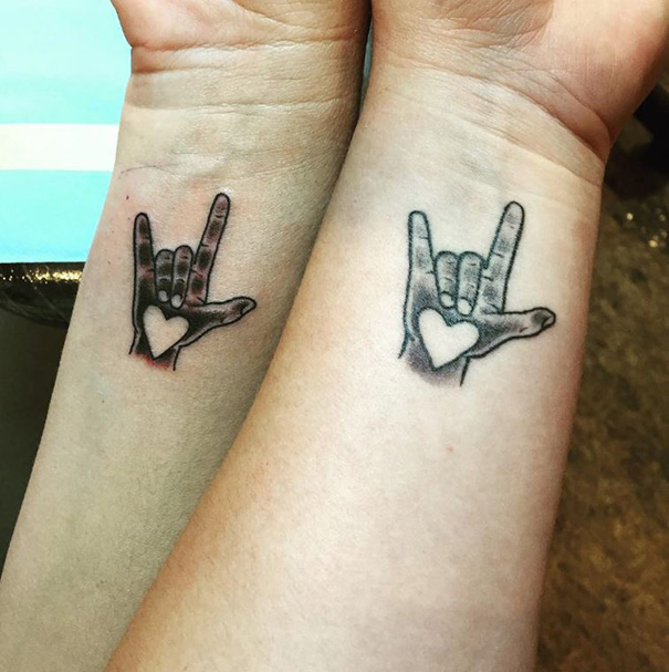 mother-daughter-tattoos-6__605
